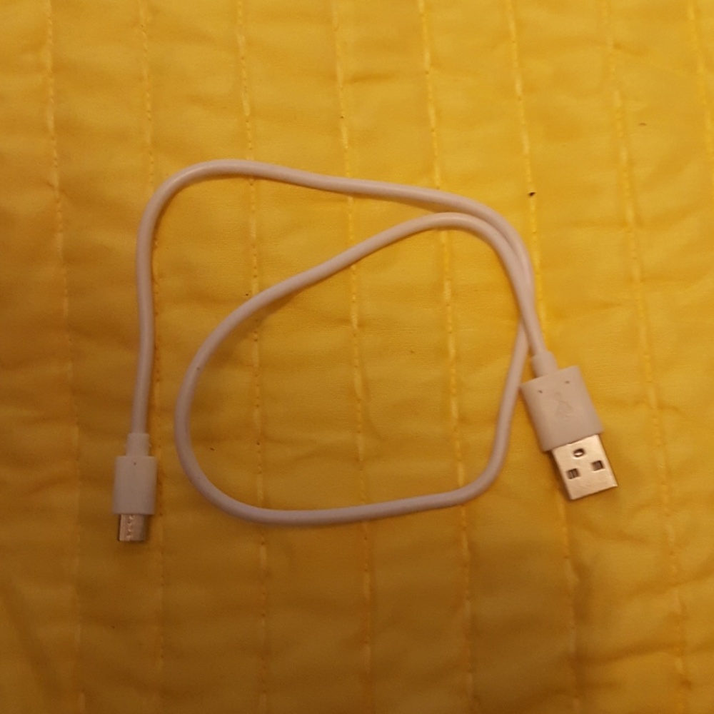 Charger - Picture 2 of 2